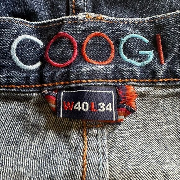 Coogi Blue Denim Jeans in Size 40W x 32IS - Picture 2 of 10